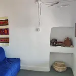 Kır Evi Secluded 200-year-old Cycladic Retreat In Milos Adamantas (Milos)