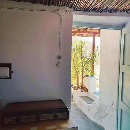Casa di campagna Secluded 200-year-old Cycladic Retreat In Milos Adamantas (Milos)